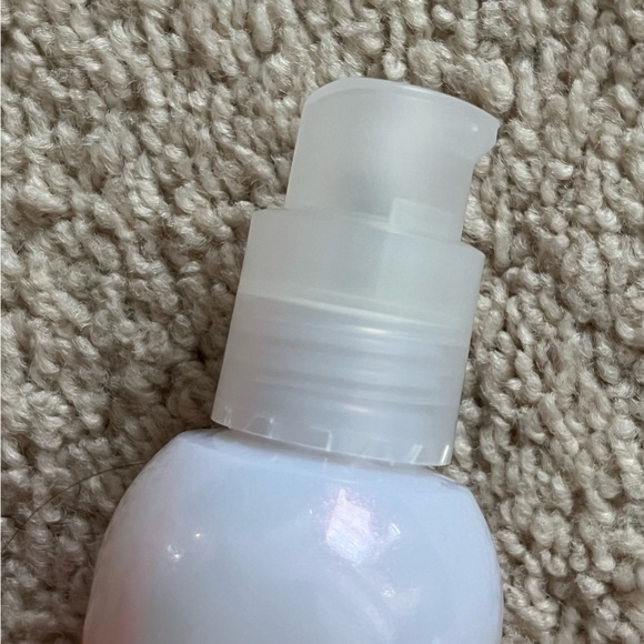 Bumble and bumble Hairdresser's Invisible Oil Ultra Rich Hyaluronic Treatment - Picture 4 of 5